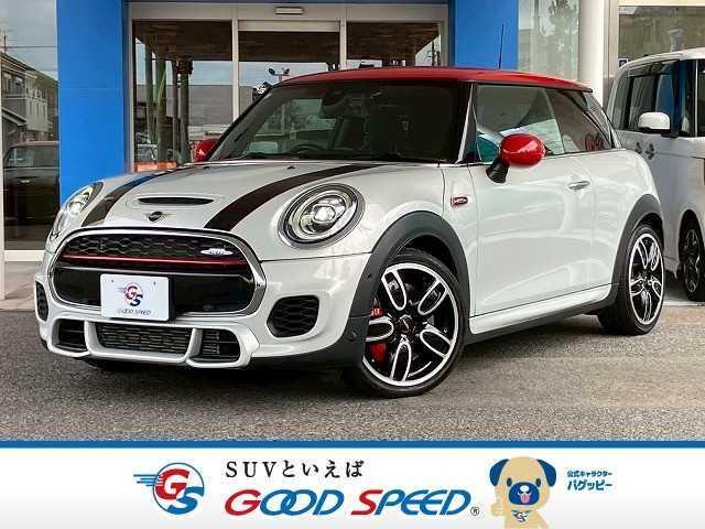 MINI MINI CBA-XRJCWM 2019