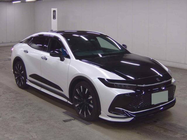TOYOTA CROWN CROSSOVER 5AA-TZSH35 2023