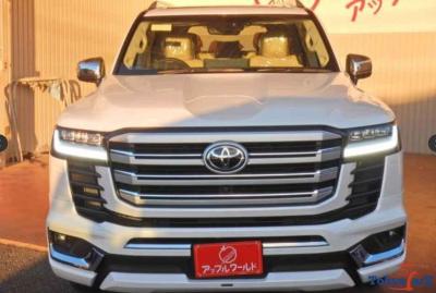 Land Cruiser
